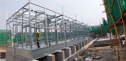 工業(yè)冷卻塔已成為環(huán)保建設(shè)的重要支柱(冷卻塔節(jié)能改造)