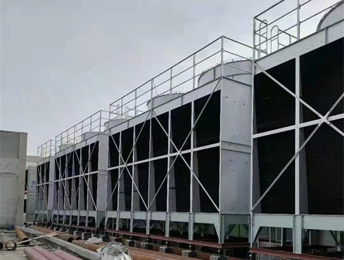 吊裝逆流冷卻塔使用應注意問題(冷卻塔正確降溫方法)